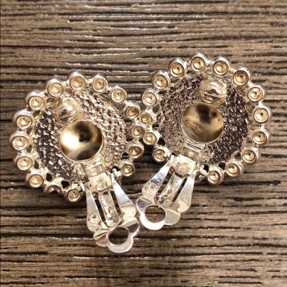 Premier Design Round Circle Button Clip Earrings - Picture 9 of 14